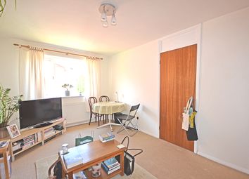 Thumbnail Flat to rent in Cambridge Gardens, Muswell Hill, London