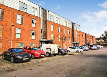 2 Bedrooms Flat for sale in Medway Drive, Tunbridge Wells, Kent TN1
