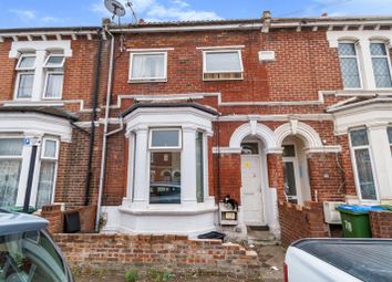 Thumbnail 6 bed terraced house for sale in Oxford Avenue, Southampton, Hampshire
