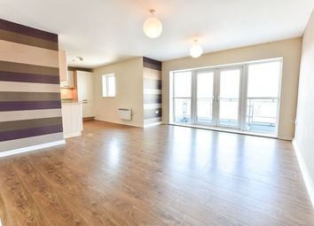 2 Bedrooms Flat to rent in Lumen Court, Preston PR1