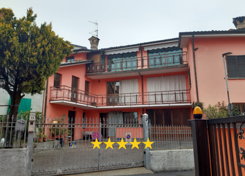 Thumbnail 6 bed apartment for sale in Via Cà Bosio, 24020 Peia Bg, Italy