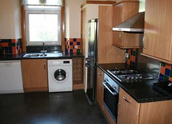 2 Bedrooms Flat to rent in Albert Street, Dundee DD4