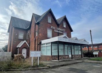 Thumbnail Commercial property to let in Liverpool Road North, Maghull, Liverpool