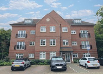 Thumbnail 2 bed flat to rent in Kestrel Close, Shenfield