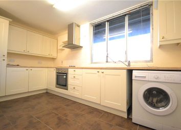 2 Bedrooms Flat to rent in Lockwood Square, London SE16