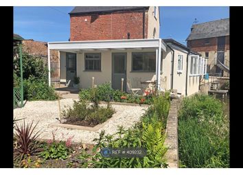 2 Bedroom Semi-detached house for rent