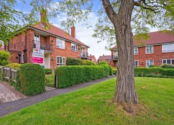 Thumbnail Flat for sale in Swardale Green, Leeds