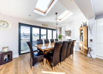 5 Bedroom Semi-detached house for sale