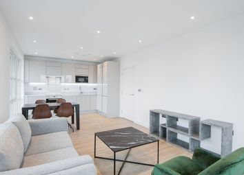 2 Bedrooms Flat to rent in Porters Edge At Water Yards, Canada Water, London SE16