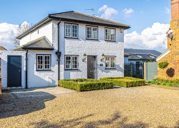 Thumbnail Detached house for sale in High Road, Fobbing