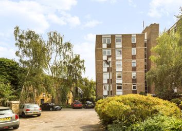 Thumbnail 2 bed flat to rent in Sandycombe Road, Kew, Richmond