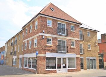 Thumbnail Flat to rent in Crownleigh Court, Hart Street, Brentwood