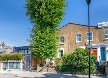 Thumbnail Terraced house for sale in Southgate Grove, London