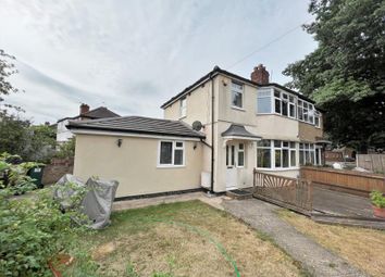 Thumbnail 1 bed flat to rent in Petersfield Road, Staines