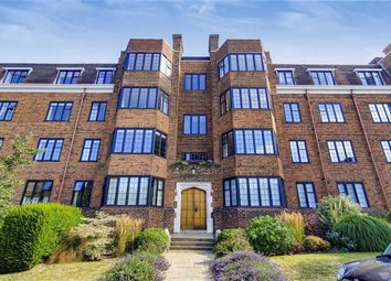 3 bed flat for sale in Balliol House, Manor Fields, Putney SW15