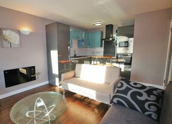 1 Bedrooms Flat to rent in Vista Building, 30 Calderwood Street, Woolwich, Royal Arsenal, Greenwich, London SE18