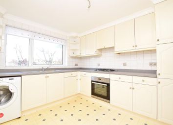 2 Bedrooms Flat to rent in Cornwall House, The Farmlands, Northolt, Middlesex UB5