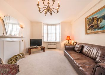 2 Bedrooms Flat for sale in Peters Court, Porchester Road, London W2