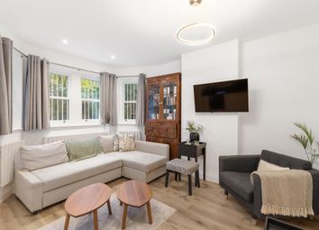 Thumbnail Flat for sale in Alexandra House, London