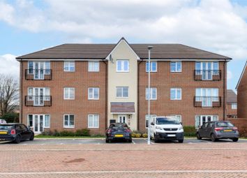 Thumbnail 2 bed flat for sale in Elder Avenue, Stotfold, Hitchin