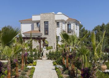 Thumbnail 4 bed villa for sale in Argaka, Pafos, Cyprus