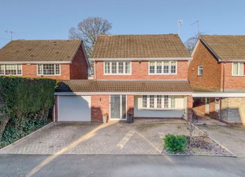 Thumbnail 5 bed link-detached house for sale in Leaholme Gardens, Stourbridge