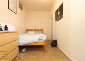 0 Bedrooms Studio to rent in Jenkinson House, Usk Street, Bethnal Green E2