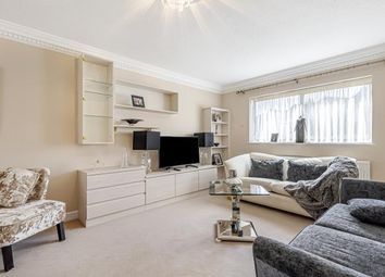 Thumbnail Flat for sale in Spencer Close, Finchley