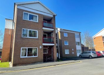 Thumbnail Flat to rent in Manor Park, Manor Avenue, Urmston, Manchester