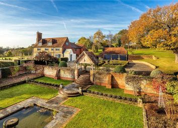 Thumbnail Detached house to rent in Pickhurst Road, Chiddingfold, Godalming, Surrey