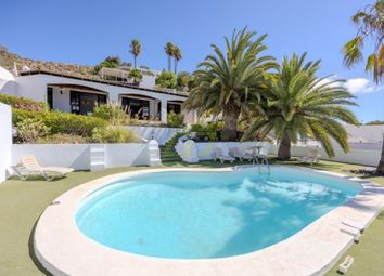 Thumbnail 4 bed villa for sale in Nazaret, Lanzarote, Spain