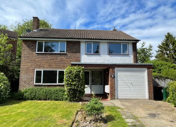 Thumbnail Detached house for sale in Furnace Green, Crawley