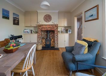 Thumbnail Cottage for sale in Charming Cottage, Gurnard, Isle Of Wight