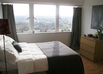 2 Bedrooms Flat to rent in Newington Causeway, London SE1