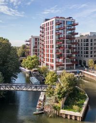 Thumbnail Flat for sale in Brent Way, Hollandbury House