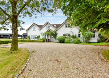 Thumbnail Detached house to rent in Hawthorn Hill, Warfield, Bracknell, Berkshire