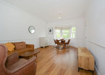 Thumbnail Flat to rent in Clarence Mews, London