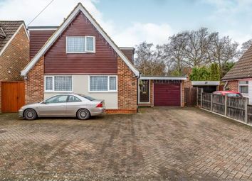 4 Bedrooms Bungalow for sale in Blackwater, Camberley, Hampshire GU17