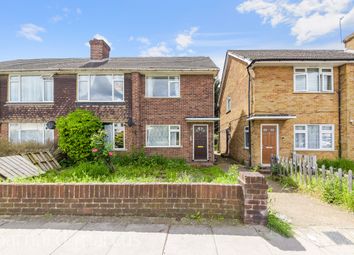 Thumbnail Flat for sale in Wide Way, Mitcham