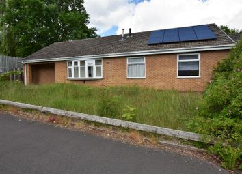 3 Bedrooms Semi-detached bungalow for sale in Harden Court, Clifton, Nottingham NG11