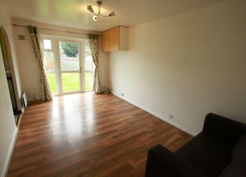 1 Bedrooms Flat to rent in D'arcy Gardens, Queensbury, Harrow HA3