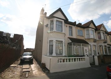 3 Bedroom End terrace house for rent