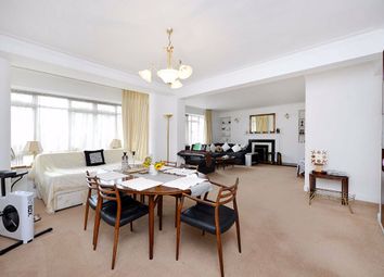3 Bedrooms Flat to rent in Viceroy Court, London NW8