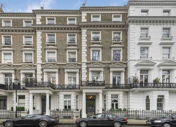 Thumbnail 2 bed flat for sale in Courtfield Gardens, London