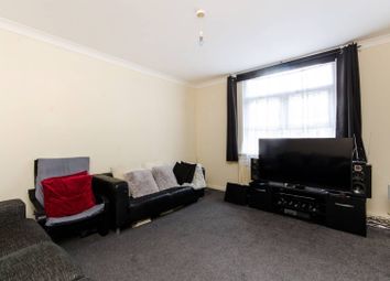 2 Bedrooms Flat to rent in Westwell Road, Streatham Common SW16