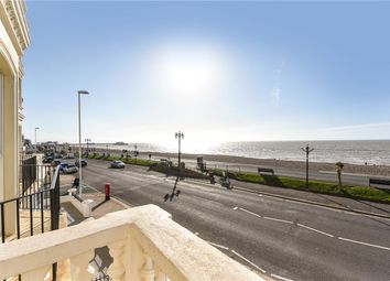 Thumbnail Flat to rent in Queens Road, Worthing, West Sussex
