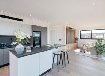 Thumbnail Property for sale in Coronation Court, Brewster Gardens, London