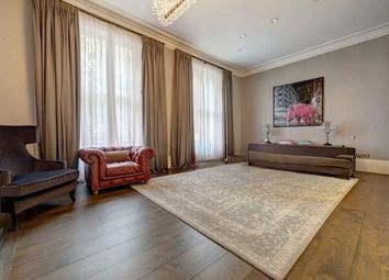 Thumbnail 1 bed flat for sale in Buckingham Gate, London