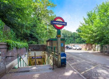 Thumbnail 1 bed flat to rent in Archway Road, Highgate, London