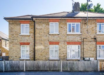 Thumbnail 3 bed maisonette to rent in Arden Road, Ealing Broadway, London